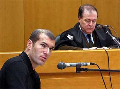 Zidane, durante su comparecencia ante un tribunal de Turín.