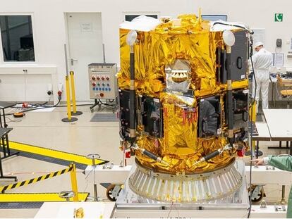 In this photo provided by ispace, engineers and affiliates work on the flight model of the HAKUTO-R Mission 1 Lunar Lander at the IABG Space Test Centre in Ottobrunn, Germany, in August 2022.