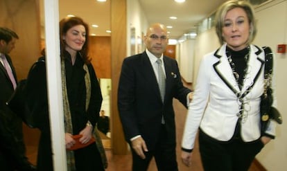 G&oacute;mez Berm&uacute;dez y su mujer Elisa Beni en la presentaci&oacute;n de &#039;La soledad del juzgador&#039;.