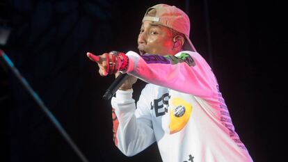 El cantant Pharrell Williams, de N.I.R.D, durant la seva actuació.