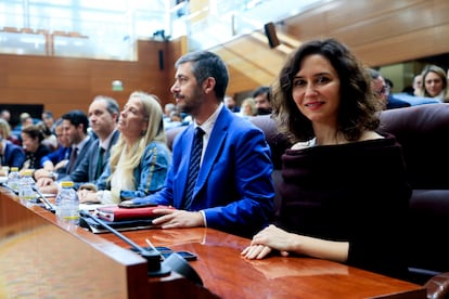 Ayuso a su llegada al pleno de este viernes de la Asamblea de Madrid.