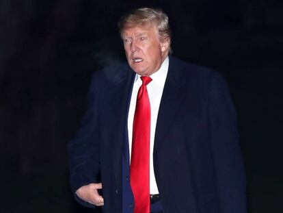 Trump, el jueves por por la noche, llegando a la Casa Blanca.