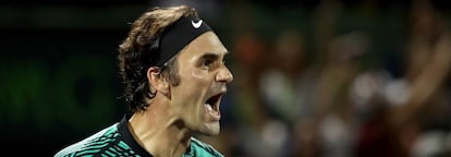 Federer celebra el triunfo contra Kyrgios en las semifinales.