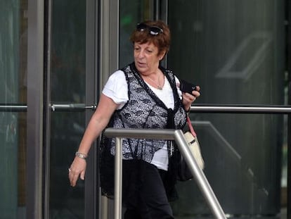 Promotora Viviana Fein saindo da casa de Nisman em 27 de janeiro.