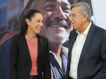 Claudia Sheinbaum y Cuauhtémoc Cárdenas, en la presentación del proyecto República Soberana y con Energía, este lunes en Ciudad de México.