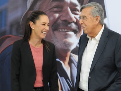 Claudia Sheinbaum y Cuauhtémoc Cárdenas, en la presentación del proyecto República Soberana y con Energía, este lunes en Ciudad de México.