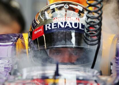 Sebastian Vettel antes de la sesin de entrenamientos.