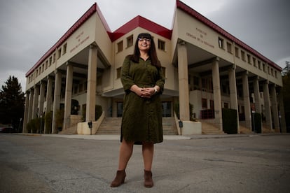Gracia Jiménez, profesora y vicedecana de la Facultad de Educación de Granada, el 11 de abril, en Granada.