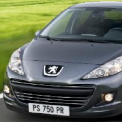 El tercer más vendido, Peugeot 207 (1.818 unidades).