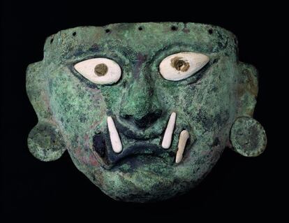 Máscara del héroe de la cultura Mochica Ai Apaec