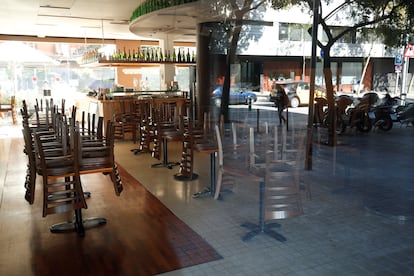 A closed restaurant in Barcelona.