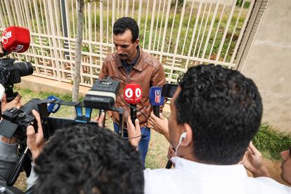 Mohamed, padre de la niña violada, el día 13 en el Palacio de Justicia de Rabat