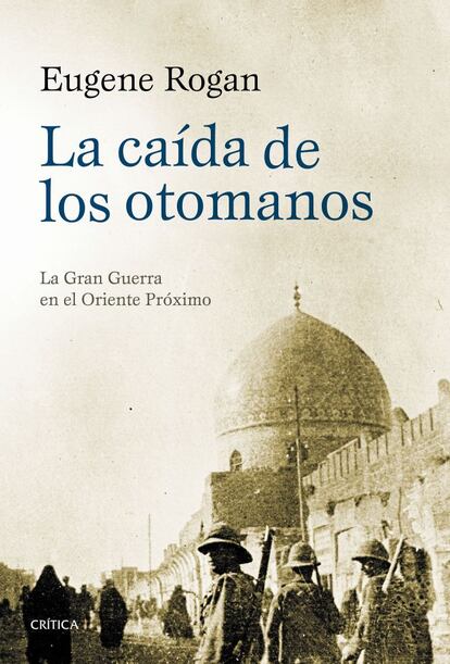 Mustafá Kemal hizo cuanto estuvo en su mano para aplastar cuanto representaba el pasado otomano, que encarnaba el atraso histórico de Turquía. Pero las brasas seguían encendidas, gracias a la religión, y hoy el presidente Erdogan derriba paso a paso el legado kemalista, reivindicando la grandeza del Imperio osmanlí, hasta en los ridículos uniformes coloreados de los jenízaros con quienes conmemora la conquista de Constantinopla. Un mes antes, para tapar el exterminio armenio, una gran ceremonia recuerda la victoria defensiva de 1915 en Gallipoli. Su artífice, Atatürk, es en ella olvidado. Por ANTONIO ELORZA