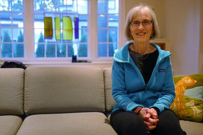 La profesora de Harvard Claudia Goldin tras ganar el premio Nobel de Economía en su casa de Massachusetts