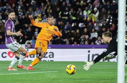 Kylian Mbappé marca su segundo gol ante el Valladolid.