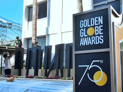 Preparativos no Beverly Hilton Hotel, em 5 de janeiro, para a festa do Globo de Ouro.