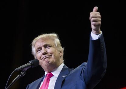 Donald Trump durante un mitin en Jacksonville (Florida), este miércoles.