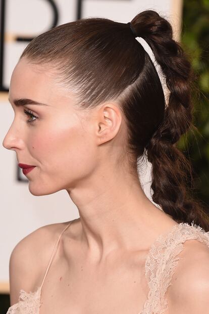 La supertrenza de Rooney Mara. Optó al galardón a Mejor Actriz de drama y, aunque no se lo llevó, le damos al premio al peinado con más personalidad de la alfombra roja. Puede gustar más o menos pero no deja indiferente a nadie.