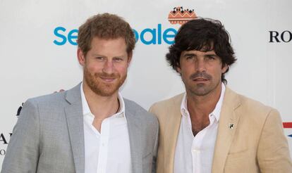 Enrique de Inglaterra y Nacho Figueras, en un partido de polo en 2017.