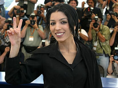 La cineasta iraní Samira Makhmalbaf, ayer en Cannes durante la presentación del filme <i>A las cinco de la tarde</i>.