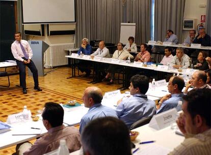 Clase de la Escuela de Negocios que BBVA tiene en Aranjuez, en el edificio Príncipe de la Paz.