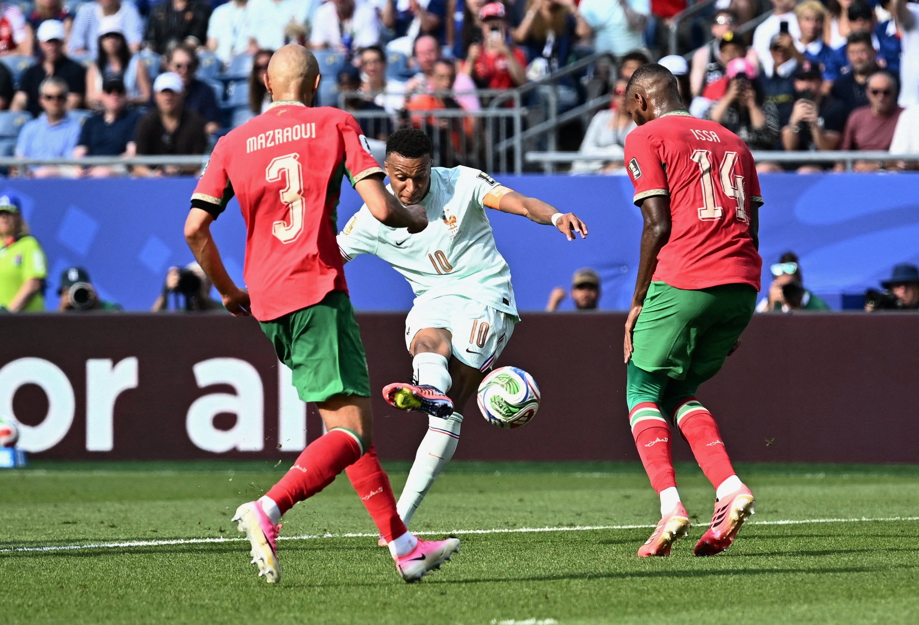 Francia saca el rodillo y el pincel ante Marruecos y ya está en semifinales del Mundial
