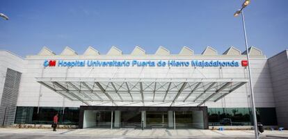 Entrada del hospital de Majadahonda.