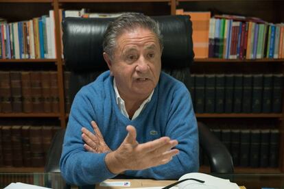 El expresidente Eduardo Duhalde, durante la entrevista con EL PAÍS.