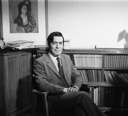 El escritor Mario Vargas Llosa, en Madrid en 1973.