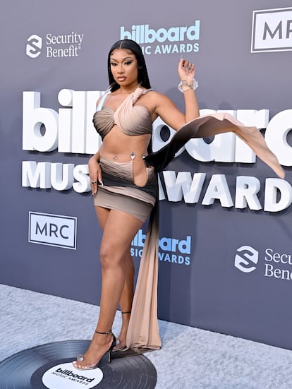 Megan Thee Stallion, con look de Mugler.