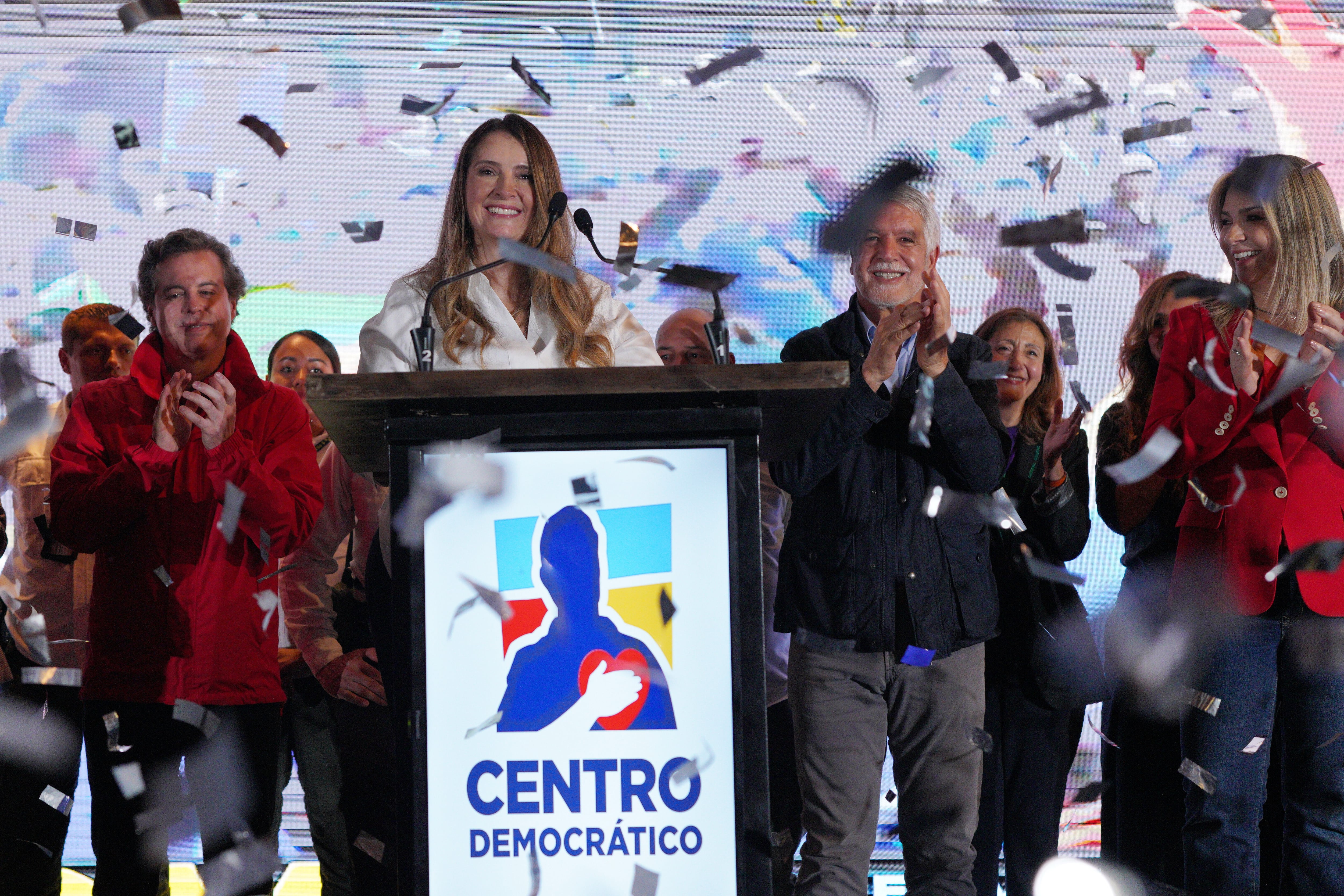 Paloma Valencia emerge con fuerza contra Cepeda y el ultra De la Espriella