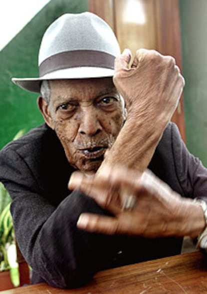 Compay Segundo (Siboney, 1907-La Habana, 2003), en una entrevista en la capital cubana en 2001.