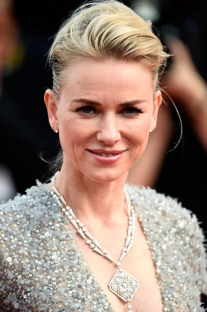 Naomi Watts, con un collar espectacular