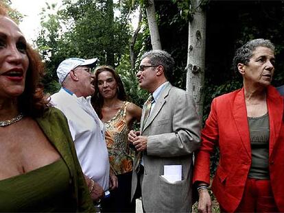 Homenajea a las víctimas del franquismo por su orientación sexual