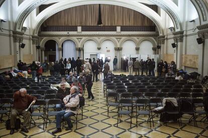 Moments abans del tancament.