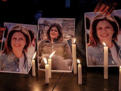 Vigilia en homenaje a la periodista palestina Shireen Abu Akleh celebrado en mayo en Beirut (Líbano).
