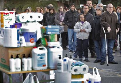 Aportaciones de los padres para el mantenimiento del centro Sant Crist&ograve;fol.