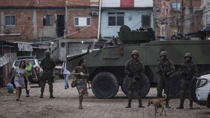 Intervención militar en la favela Kelson, en Río de Janeiro, el pasado día 20.