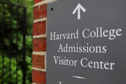 Harvard College Admissions Visitors Center