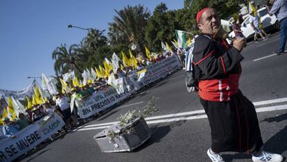 A grower protesting the price of olive oil in Seville.