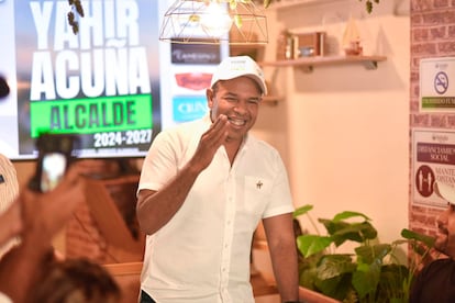 Yahir Acuña