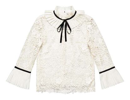 Blusa (99 euros).