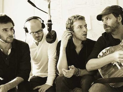 La banda brit&aacute;ncia Coldplay, que trabaja con la discogr&aacute;fica Parlophone, parte de EMI Recording Limited