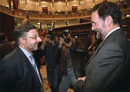 José Blanco, secretario de organización del PSOE, y Mariano Rajoy, líder del PP.