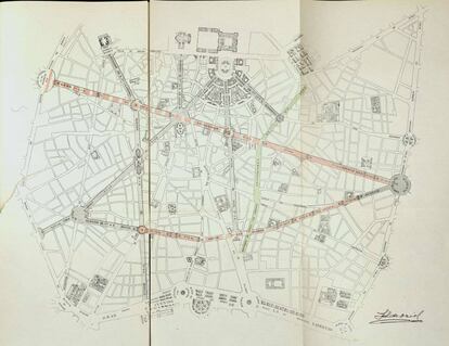 Plano del futuro Madrid, según la propuesta de José Luis de Oriol en 1921. En verde, la Gran Vía, aún en construcción en esa fecha. El arquitecto plantea una avenida rectilínea de más de 2,5 kilómetros que partiría de la actual glorieta de Bilbao y desembocaría en la Puerta de Toledo. También otra que uniría Bilbao con Lavapiés (rebautizada como 'Goya'), una nueva avenida que partiría de San Francisco el Grande hasta llegar al paseo del Prado, otra desde la catedral a la Plaza Mayor y un tridente de avenidas desde la plaza de Oriente.