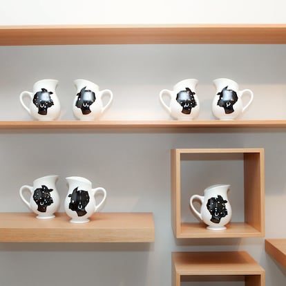 Sus características siluetas inspiraron una colección limitada de la porcelana Bernardaud en 2014.