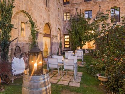 Terraza de la Hostería San Millán (La Rioja).