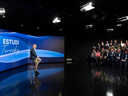 El Presidente Ejecutivo de Prisa, Carlos Núñez, en la inauguración del nuevo Estudi Toresky, este jueves en Barcelona.