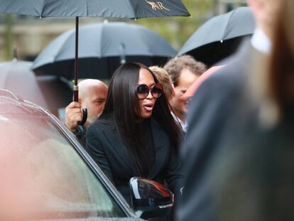 La modelo Naomi Campbell, a su llegada al funeral.