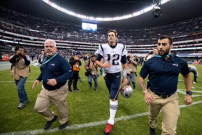 Tom Brady partido contra los Raiders